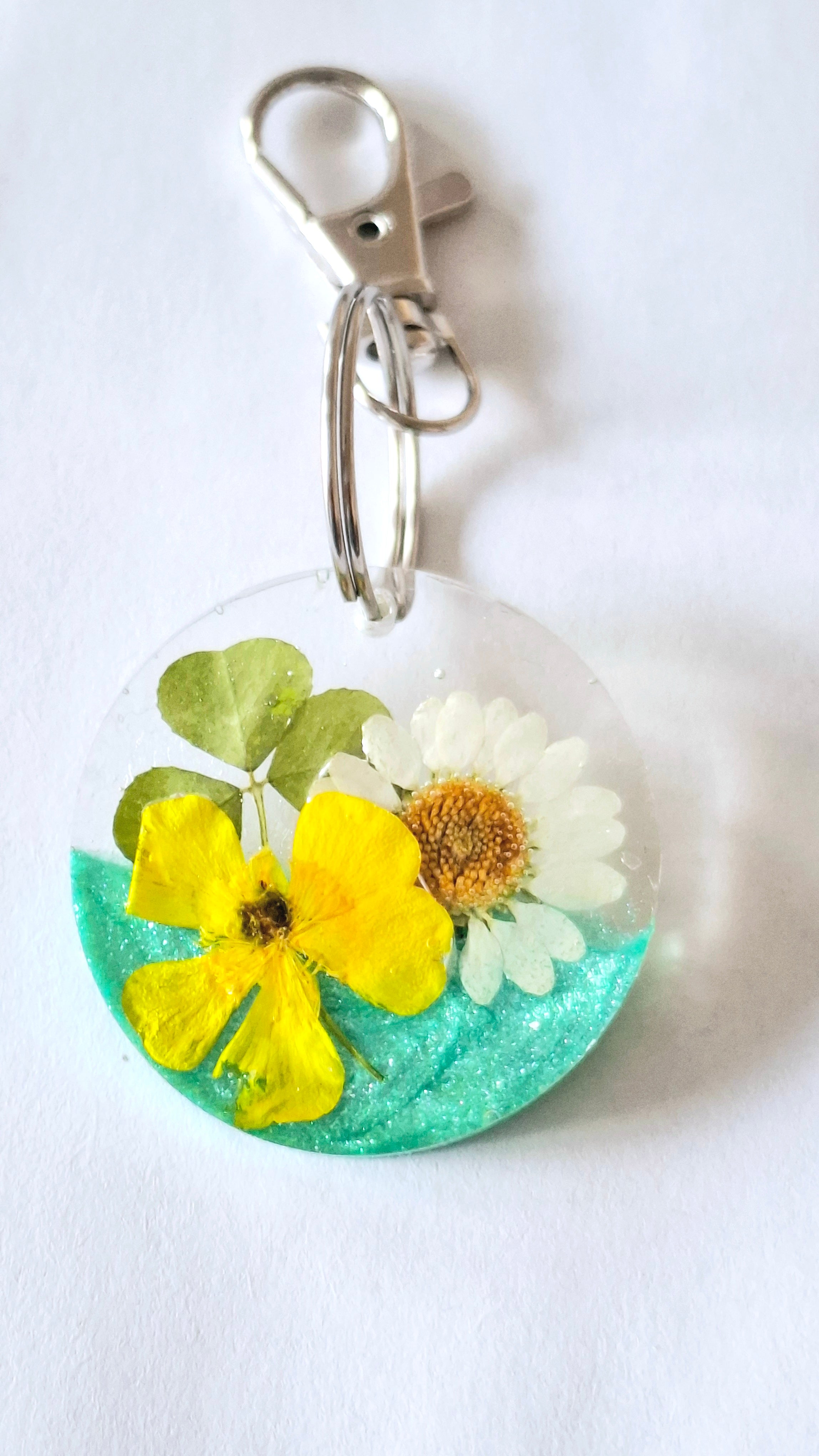 Fleurs séchées et trèfle