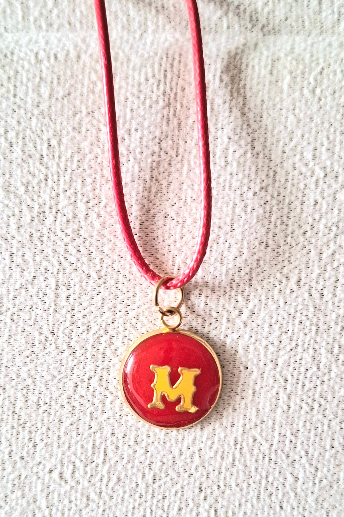 Le M
