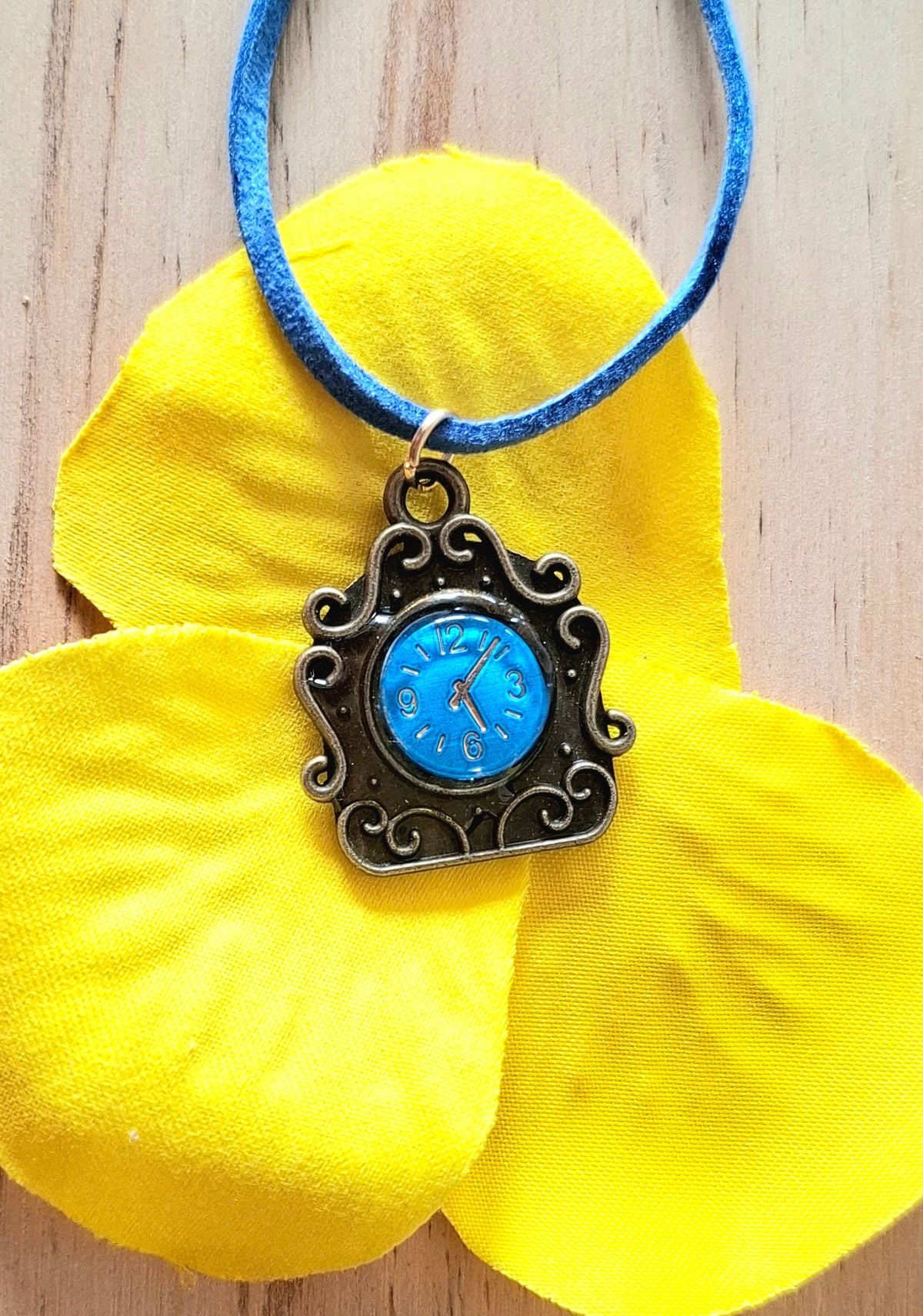 Horloge Steampunk bleu